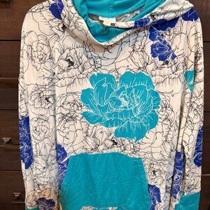 LuLaRoe Amber Hoodie 3XL